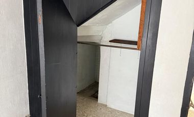 Casa en Venta en colonia Valle de los Pinos, Tlalnepantla de Baz.