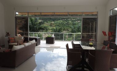 VENDO CASA EN ANAPOIMA