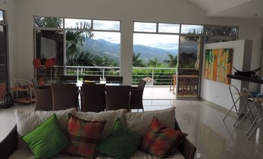 VENDO CASA EN ANAPOIMA