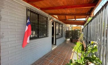 Brown Propiedades  arrienda linda casa comuna de Puente Alto