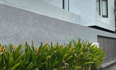 Villa 4BR Kedungu – Modern, Fully Furnished, Private Pool