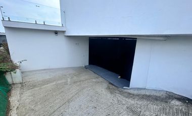 SE VENDE HERMOSA CASA EN JAMA, MANABÍ