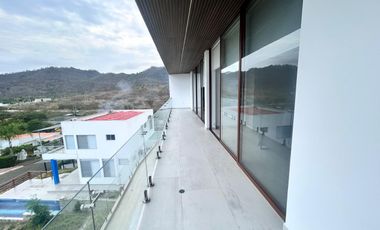 SE VENDE HERMOSA CASA EN JAMA, MANABÍ