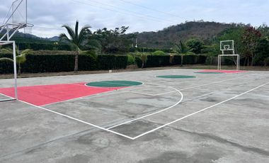 SE VENDE HERMOSA CASA EN JAMA, MANABÍ