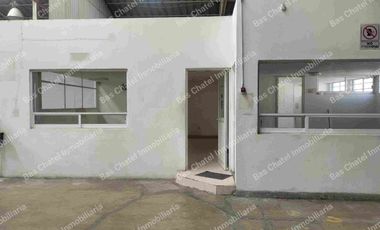 Bodega de 1080 M2 con Luz Trifásica a dos minutos de Autopista México Puebla y Calzada Zaragoza