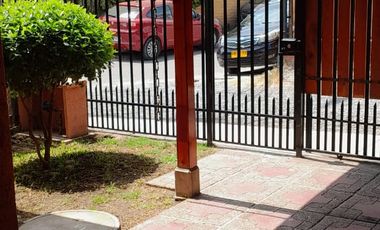 Arriendo Acogedora casa en Villa Santa Blanca