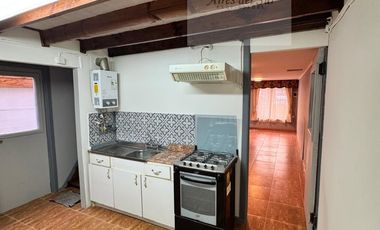 SE VENDE CASA EN CALLE LOS PAPIROS, SECTOR FRANCKE (ID37792)