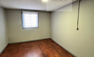 SE VENDE CASA EN CALLE LOS PAPIROS, SECTOR FRANCKE (ID37792)