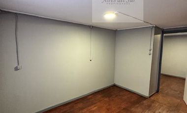 SE VENDE CASA EN CALLE LOS PAPIROS, SECTOR FRANCKE (ID37792)