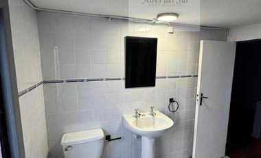 SE VENDE CASA EN CALLE LOS PAPIROS, SECTOR FRANCKE (ID37792)