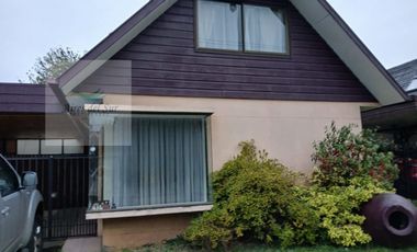 SE VENDE CASA HABITACIÓN CALLE EDUARDO MEYER, BELLAVISTA, SECTOR ORIENTE (ID37768)