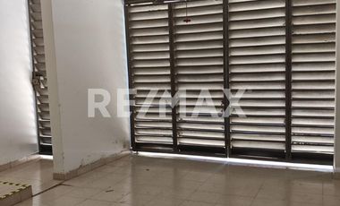 CASA EN VENTA en LAS AMERICAS