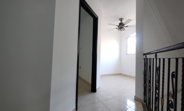 Casa en arriendo en Villa Santos.