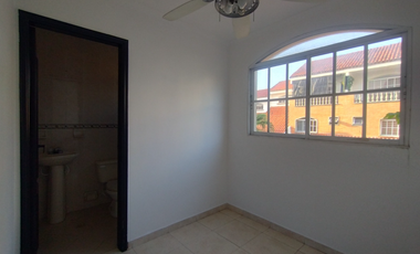 Casa en arriendo en Villa Santos.