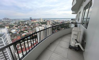Calyx Residences 3BR Penthouse 218sqm Parking Cebu Business Park