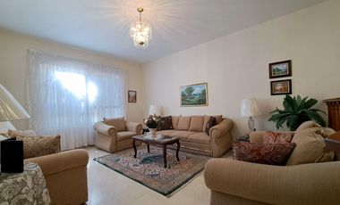 Perfecta para inversion, en el corazon de Chapala!