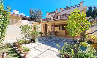 Perfecta para inversion, en el corazon de Chapala!