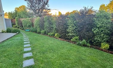 Amplia Casa Condominio El Bayo, Valdivia