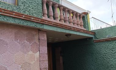 BONITA CASA Y EXCELENTE UBICACION EN VILLA DE LAS FLORES COACALCO