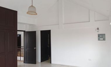 Departamento en alquiler, 2 dormitorios, Planta alta