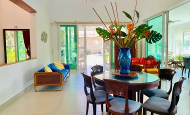 ALQUILO LINDA FINCA LAS PALMERAS INF AL3002047822 UBICADA EN VILLAVICENCIO SECTOR PRIVADO