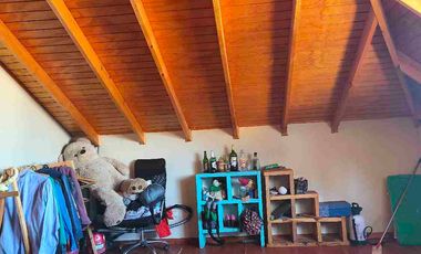 SE VENDE AMPLIA CASA ! CERCANO A COLEGIO WESSEX, VILLA EL AROMO