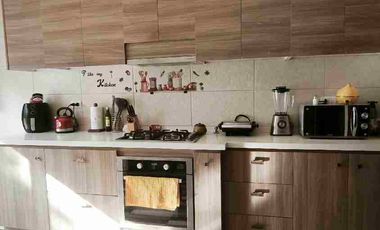 SE VENDE AMPLIA CASA ! CERCANO A COLEGIO WESSEX, VILLA EL AROMO