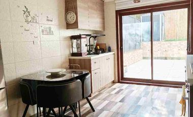 SE VENDE AMPLIA CASA ! CERCANO A COLEGIO WESSEX, VILLA EL AROMO