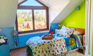 SE VENDE AMPLIA CASA ! CERCANO A COLEGIO WESSEX, VILLA EL AROMO