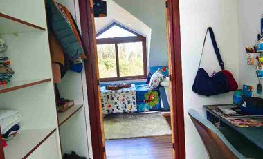 SE VENDE AMPLIA CASA ! CERCANO A COLEGIO WESSEX, VILLA EL AROMO