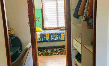 SE VENDE AMPLIA CASA ! CERCANO A COLEGIO WESSEX, VILLA EL AROMO