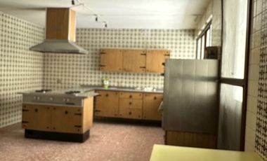 AMPLIA CASA DE 5 RECAMARAS EN RENTA EN ZONA CENTRO Y JARDIN DE SAN MARCOS