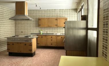 AMPLIA CASA DE 5 RECAMARAS EN RENTA EN ZONA CENTRO Y JARDIN DE SAN MARCOS