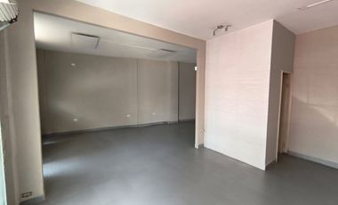 Alquiler local comercial, Garzota et 2 cerca terminal terrestre, aeropuerto