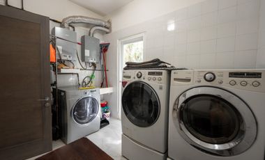 Villa Belfiore: Exclusive Golf Course Villa in Playacar | 6 Bedrooms, Pool & Luxury Finishes