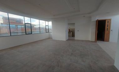 Edificio comercial rentero de venta en Cuenca Ecuador a una cuadra del cementerio Av Huaynacapac