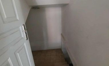Edificio comercial rentero de venta en Cuenca Ecuador a una cuadra del cementerio Av Huaynacapac