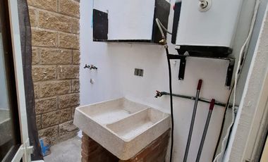 SE RENTA CASA EN FRACCIONAMIENTO CALICATA 2, CUAUTLANCINGO