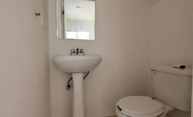 SE RENTA CASA EN FRACCIONAMIENTO CALICATA 2, CUAUTLANCINGO