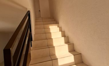 SE RENTA CASA EN FRACCIONAMIENTO CALICATA 2, CUAUTLANCINGO