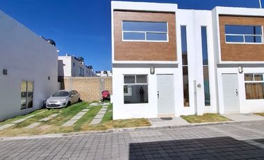 SE RENTA CASA EN FRACCIONAMIENTO CALICATA 2, CUAUTLANCINGO