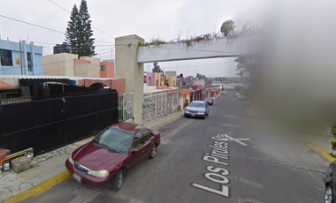 EXCELENTE CASA EN VENTA Y EN OPORTUNIDAD, EN ESTAS GARANTIA NO SE ACEPTAN CREDITOS , UBICADA EN PIRULES ORIENTE 42 ..... ARCOS DEL ALBA 54750	ARCOS DE