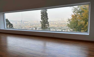 RENTA de Casa en Priv . en esquina Zona  Valle en San Pedro Garza , Garcia NL