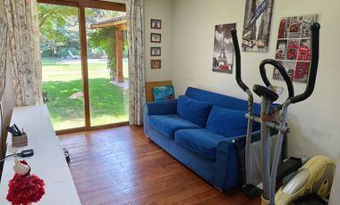 CASA EN CONDOMINIO LAS PIRCAS DE CHICUREO, COLINA (AV. SANTA FILOMENA), 369/1.562 M2, 5D, 4B, SERVICIOS, TERRAZAS, HERMOSO JARDIN, EXCELENTE PISCINA