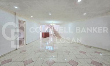 Casa en Renta Satélite, Cto. Oradores