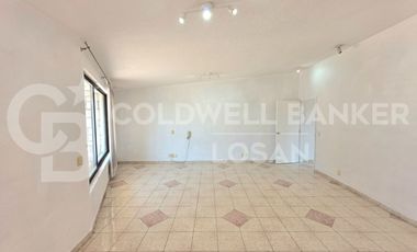 Casa en Renta Satélite, Cto. Oradores