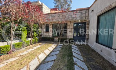 Casa en Renta Satélite, Cto. Oradores