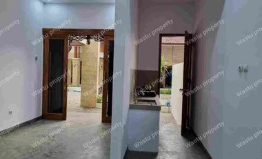 RUMAH CANTIK SISA 4 UNIT DEKAT SMA TN MAGELANG