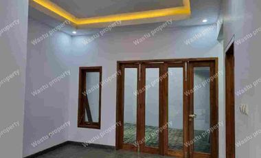 RUMAH CANTIK SISA 4 UNIT DEKAT SMA TN MAGELANG