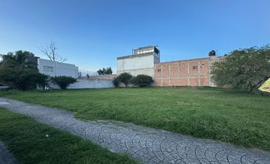 OPORTUNIDAD VENTA TERRENO RESIDENCIAL EN CAMPESTRE INGLES